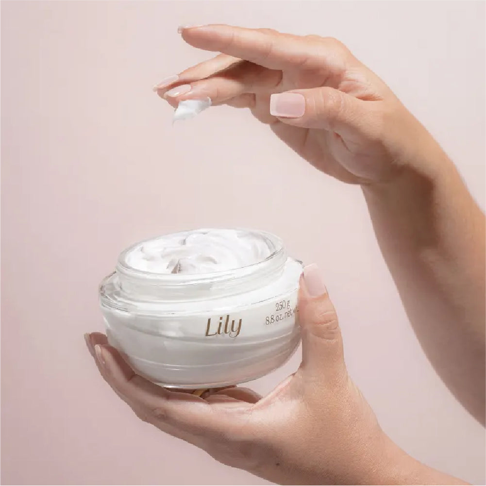 O BOTICARIO LILY BODY CREAM MOISTURISING 250G
